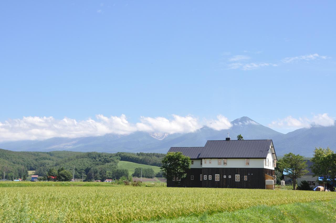Gufo No Mori Kamifurano Hotel Buitenkant foto