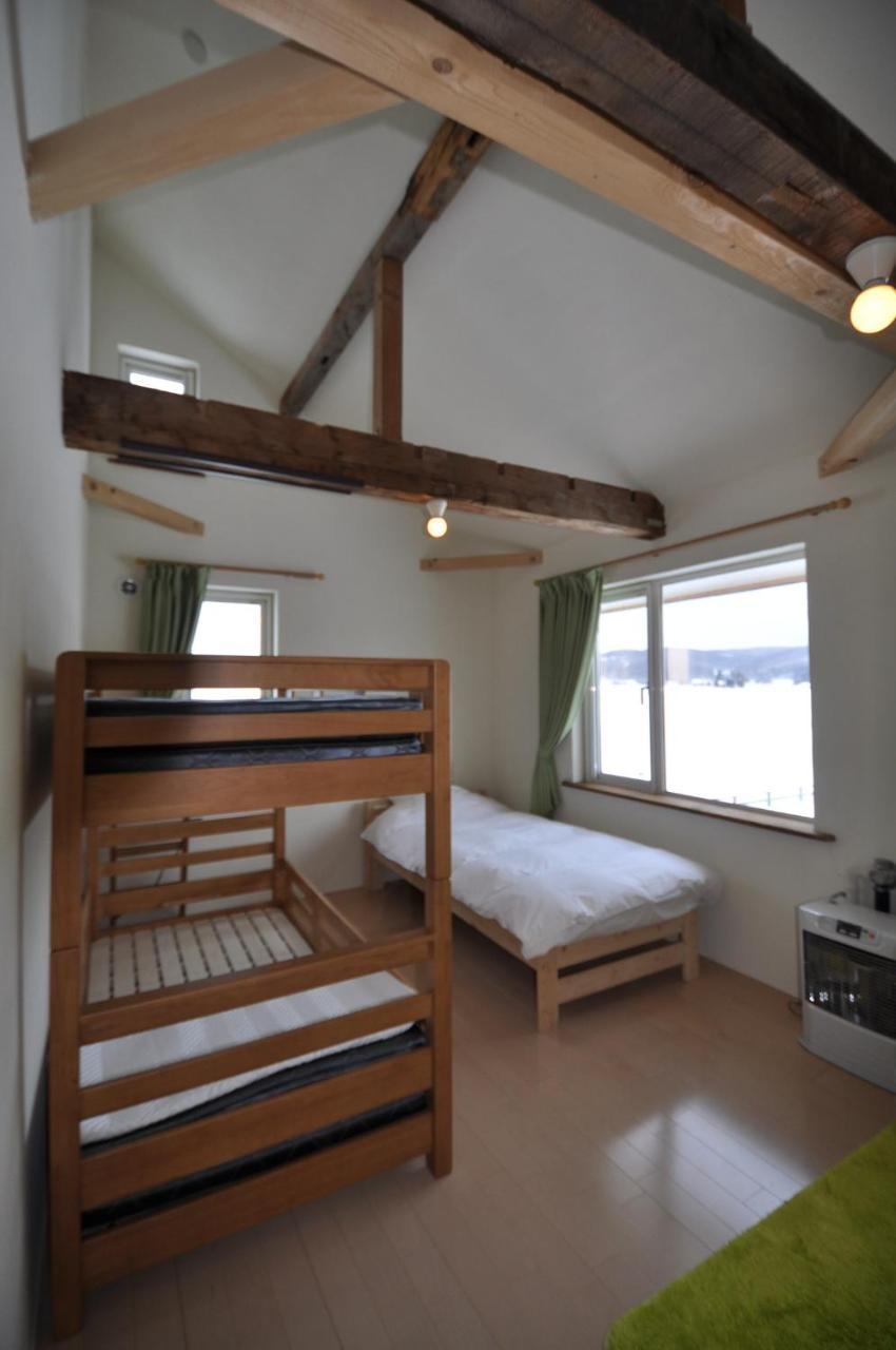 Gufo No Mori Kamifurano Hotel Buitenkant foto